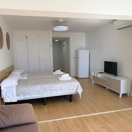 Apartment Albatros 11 *